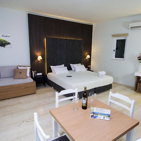 Elia Stalos Apartments Kültér fotó